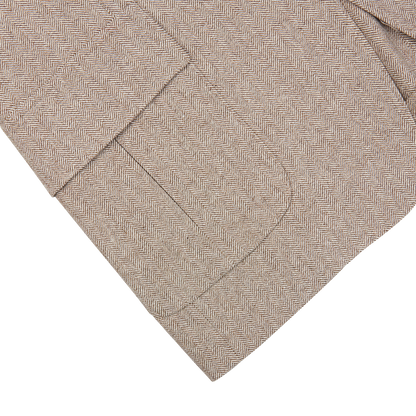 This image features a Beige Herringbone Wool Linen Provence jacket from Alexander Kraft Monte Carlo.