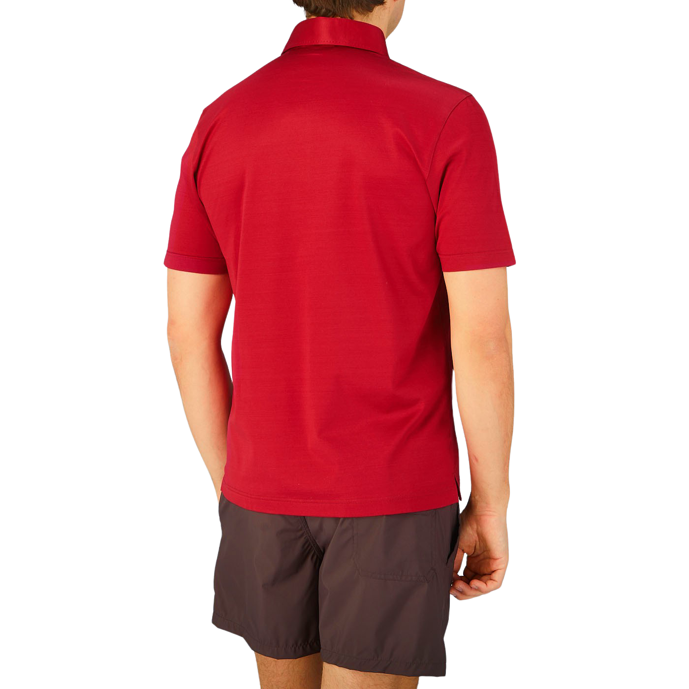 The back view of a man wearing a Raspberry Red Cotton Filo Scozia polo shirt by Gran Sasso.