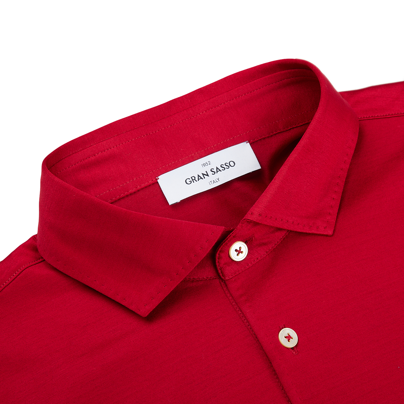 The collar of a Gran Sasso Raspberry Red Cotton Filo Scozia Polo Shirt.