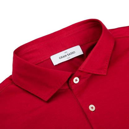 The collar of a Gran Sasso Raspberry Red Cotton Filo Scozia Polo Shirt.