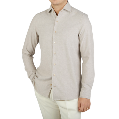A man wearing a Light Beige Brushed Cotton Slimline Shirt from Stenströms.